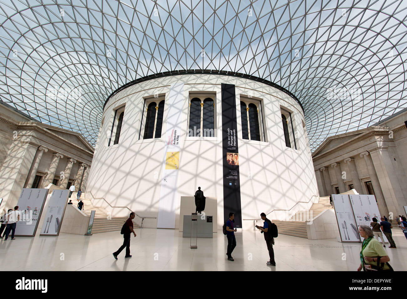 Das große Gericht von The British Museum in London Stockfoto
