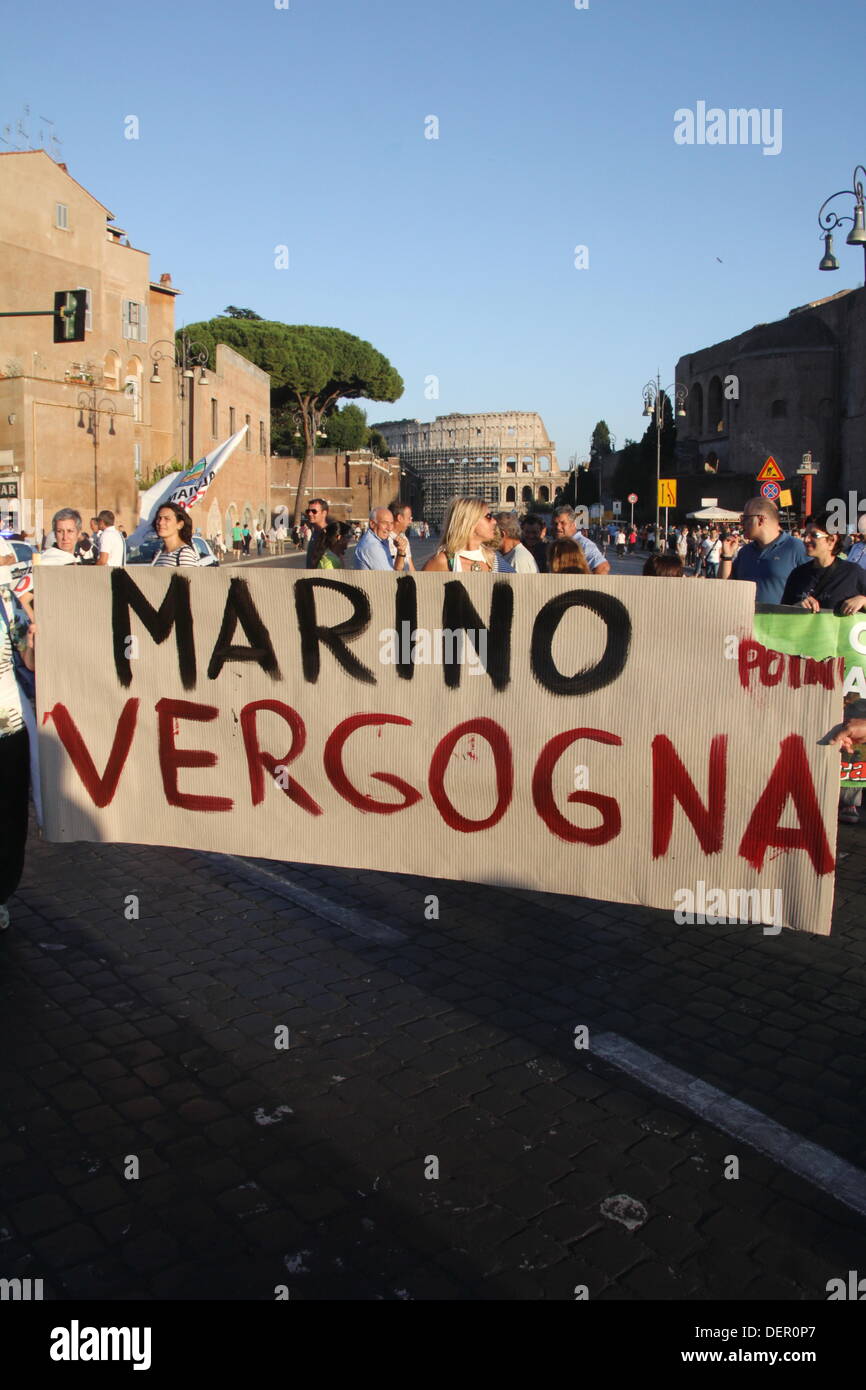 Rom, Italien. 21. September 2013. Protest gegen die Deponie bei Divino Amore Falcognana Bereich, Rom, Italien: Gari Wyn Williams / Alamy Live News Stockfoto