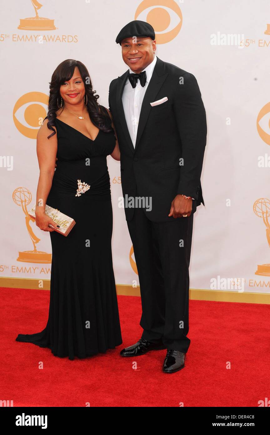 Los Angeles, CA. 22. September 2013. LL Cool J, Simone Johnson im Ankunftsbereich für den 65. Primetime Emmy Awards - Ankünfte 3, Nokia Theatre L.A. Live, Los Angeles, CA 22. September 2013. Bildnachweis: Elizabeth Goodenough/Everett Collection/Alamy Live-Nachrichten Stockfoto