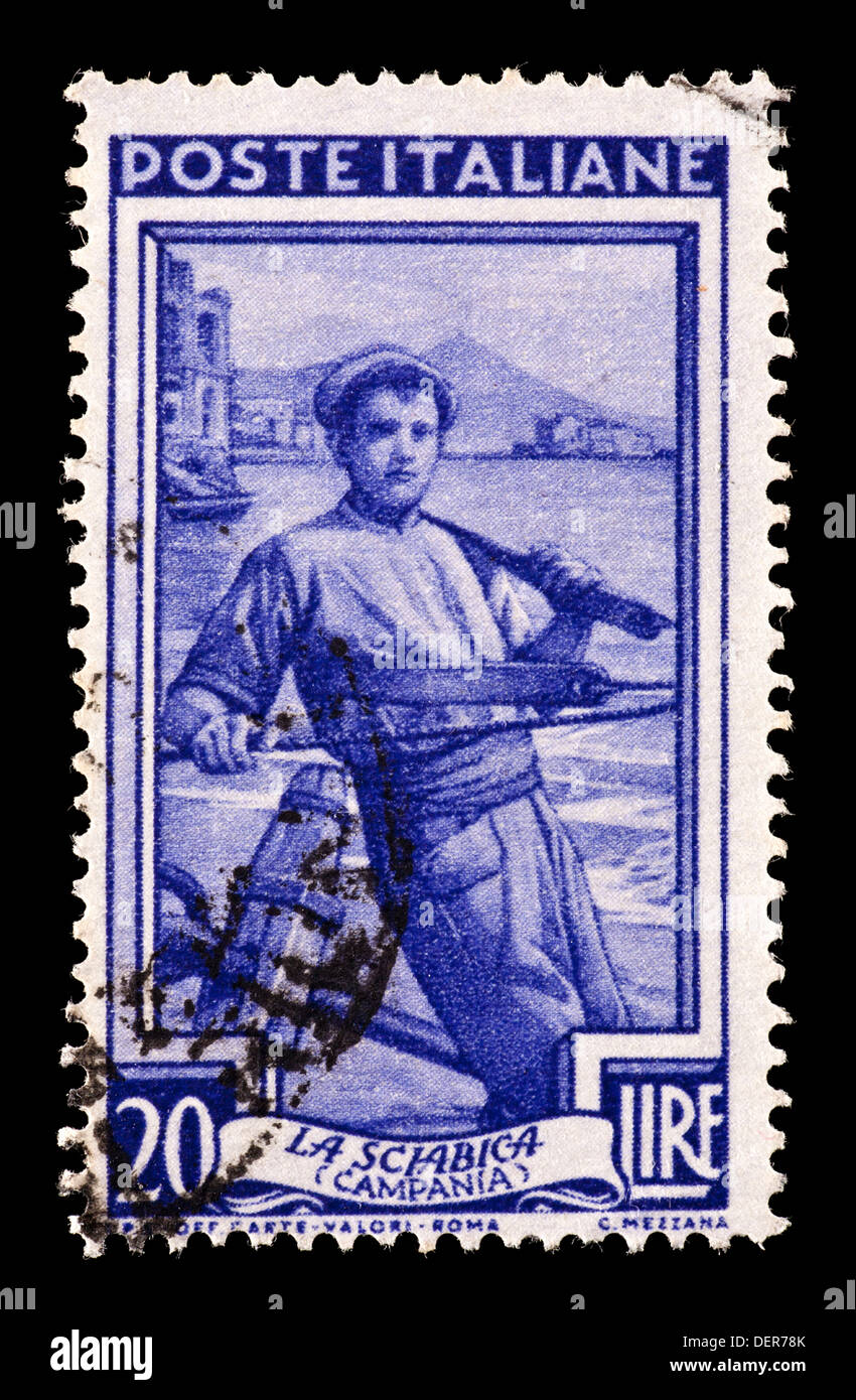 Briefmarke aus Italien, die Darstellung eines Fischers. Stockfoto