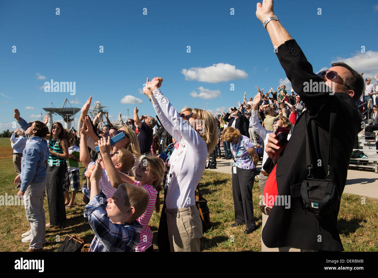 Die Antares-Rakete startete vom Mittleren Atlantischen Raumflughafen (MARS) in der Wallops Flight Facility und transportierte das Cygnus-Raumschiff zur Fracht-Nachlieferung zur Internationalen Raumstation. Diese Mission unterstützt die Bemühungen der NASA bei der Lieferung von Fracht und der Wartung von Raumstationen. Stockfoto