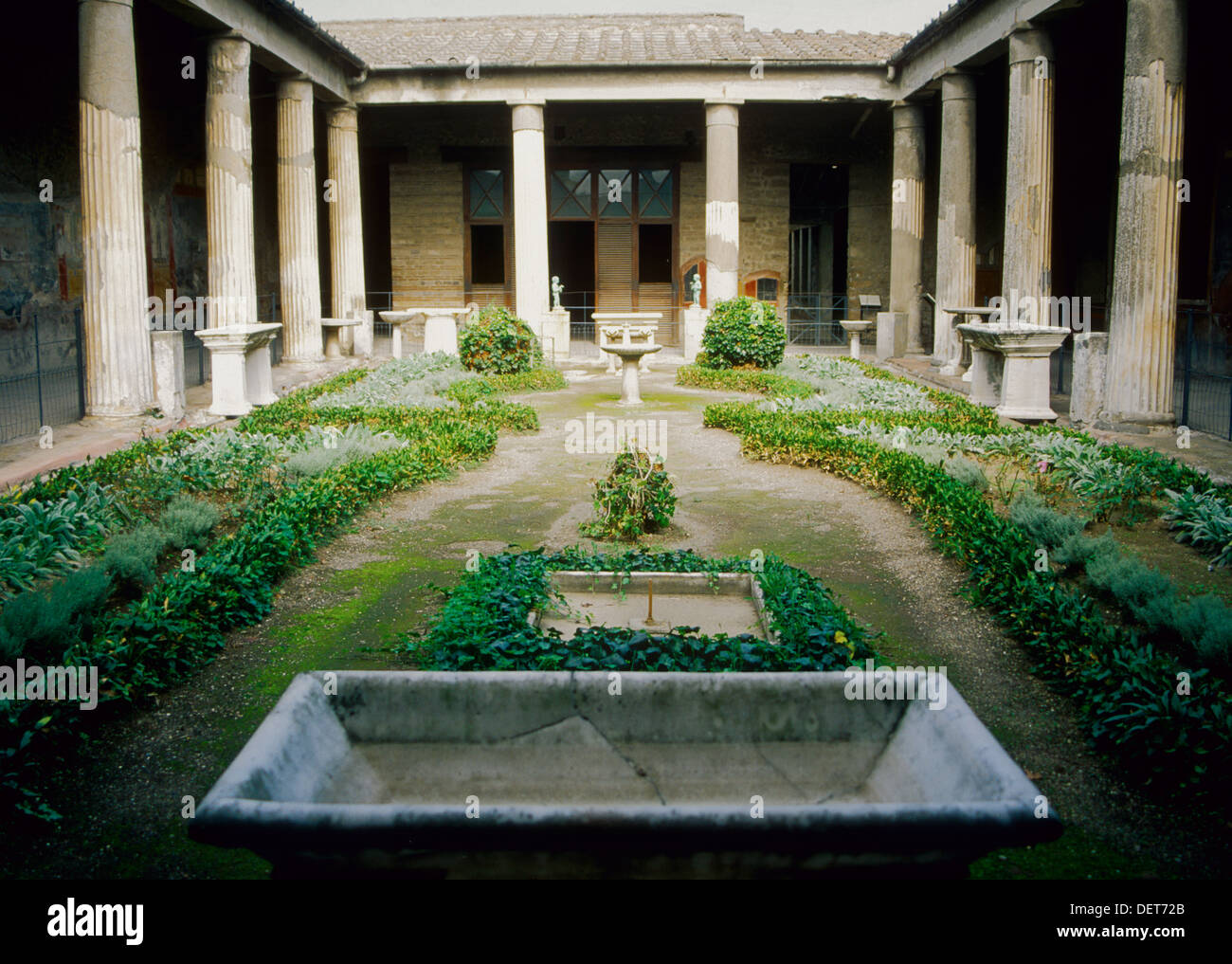 Peristyl garten Stockfotos und bilder Kaufen Alamy