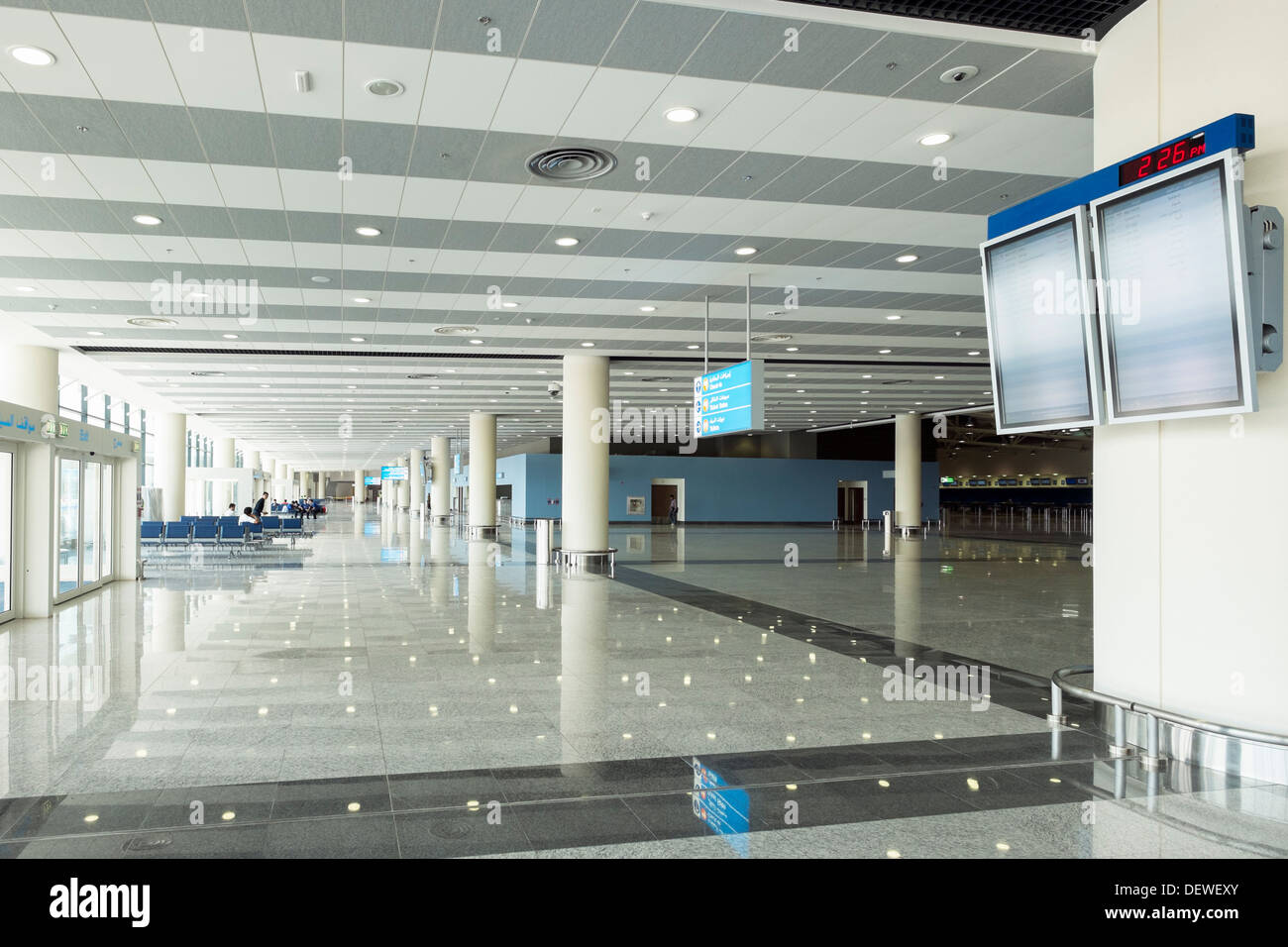 bilder von flughafen dubai world central