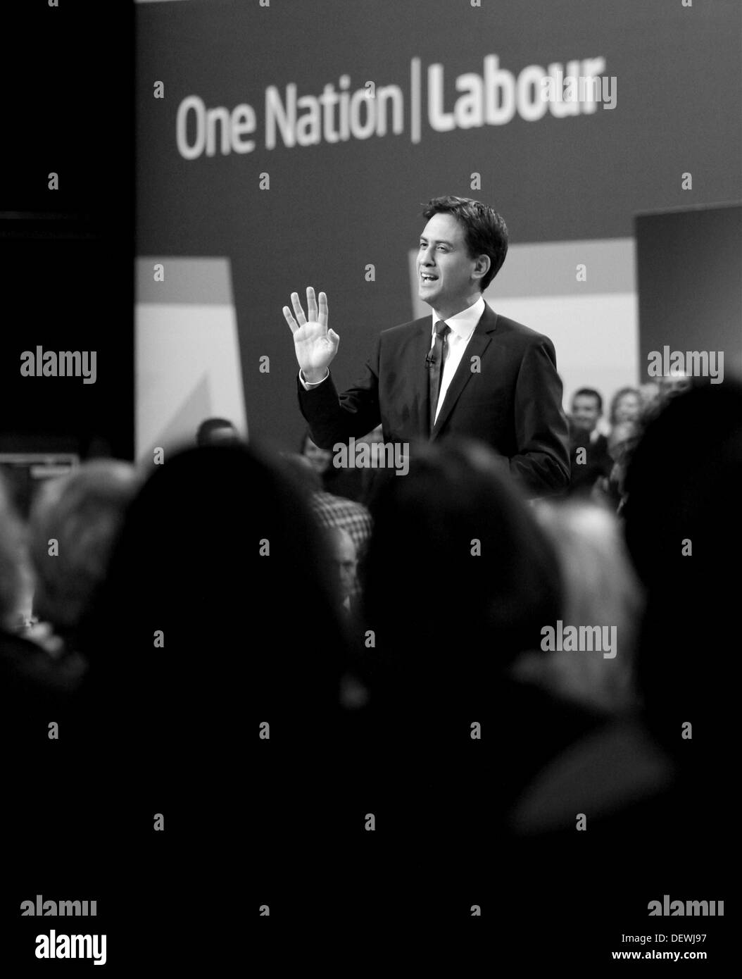 ED MILIBAND MP LABOUR PARTY-Chef 24. September 2013 BRIGHTON CENTRE BRIGHTON ENGLAND Stockfoto