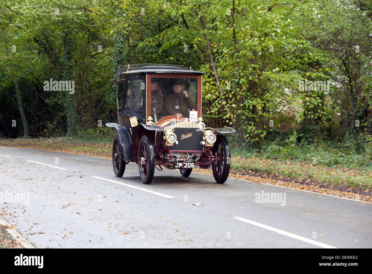 Veteran von London nach Brighton Automobil (Auto) 2012 laufen. Stockfoto