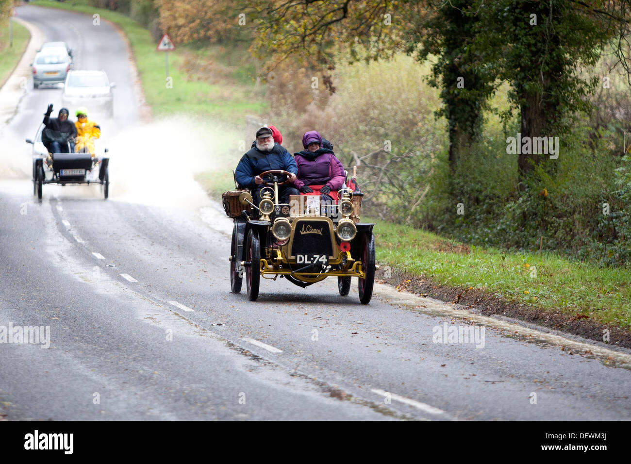 Veteran von London nach Brighton Automobil (Auto) 2012 laufen. Stockfoto