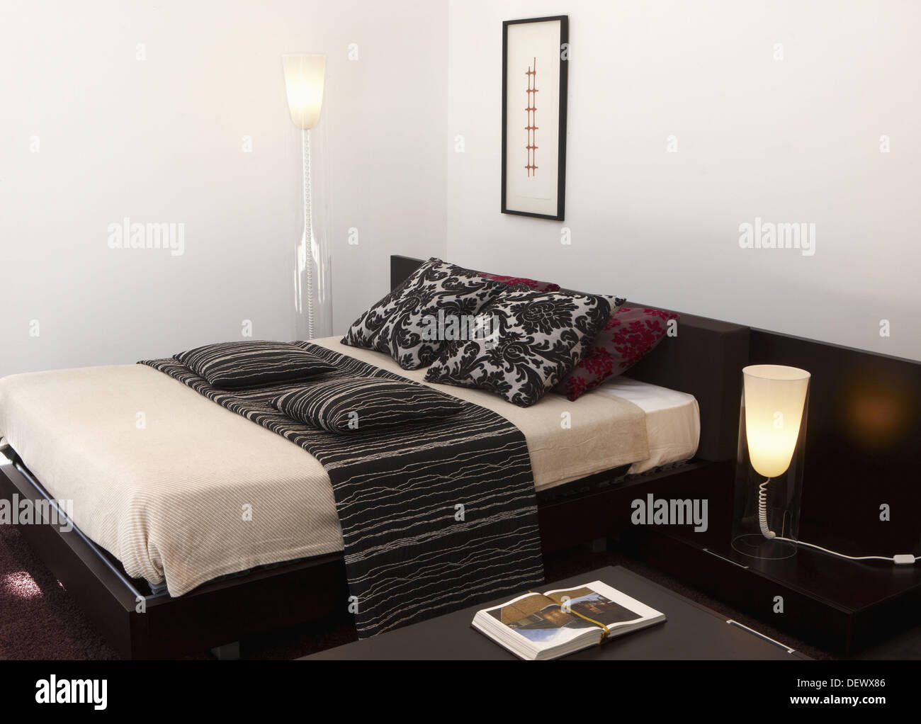 Schlafzimmer, Haus-Möbel Shop Stockfoto
