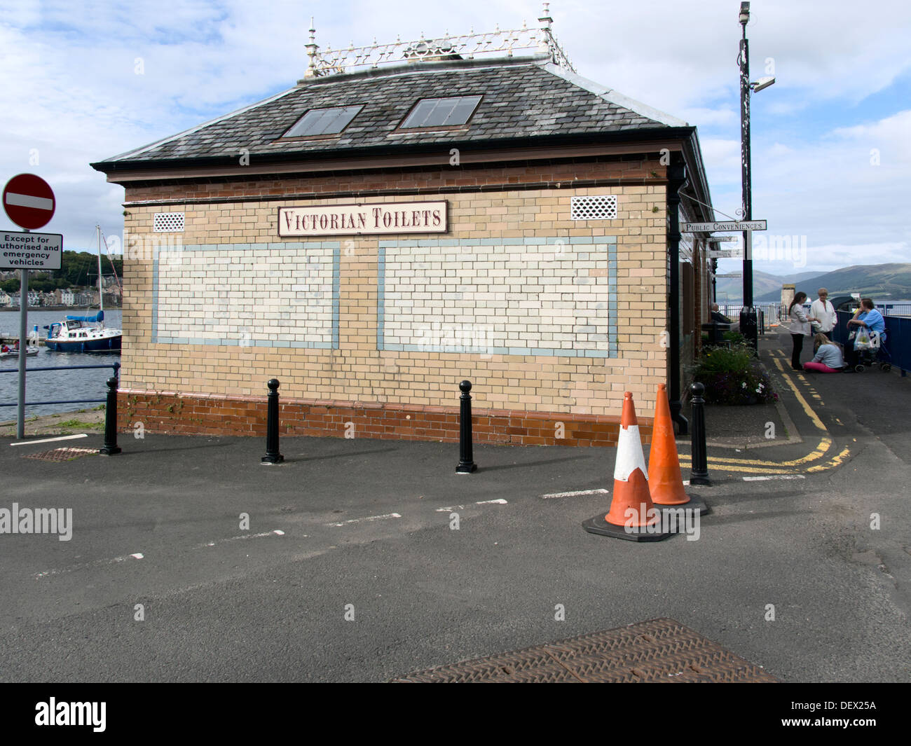 Viktorianischen Toiletten am Hafen von Rothesay, Isle of Bute Stockfoto