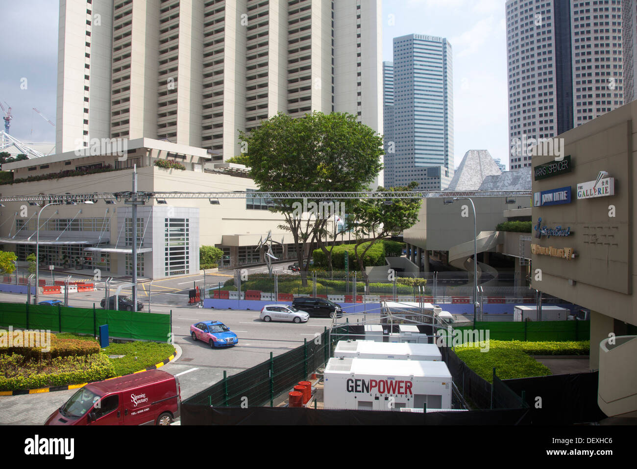 Hotel Parkplatz Bereich Straßen Gastfreundschaft Reiseziel Singapur Asien entspannen genießen Sie Gebäude Wolkenkratzer Besuch Annehmlichkeiten Stockfoto
