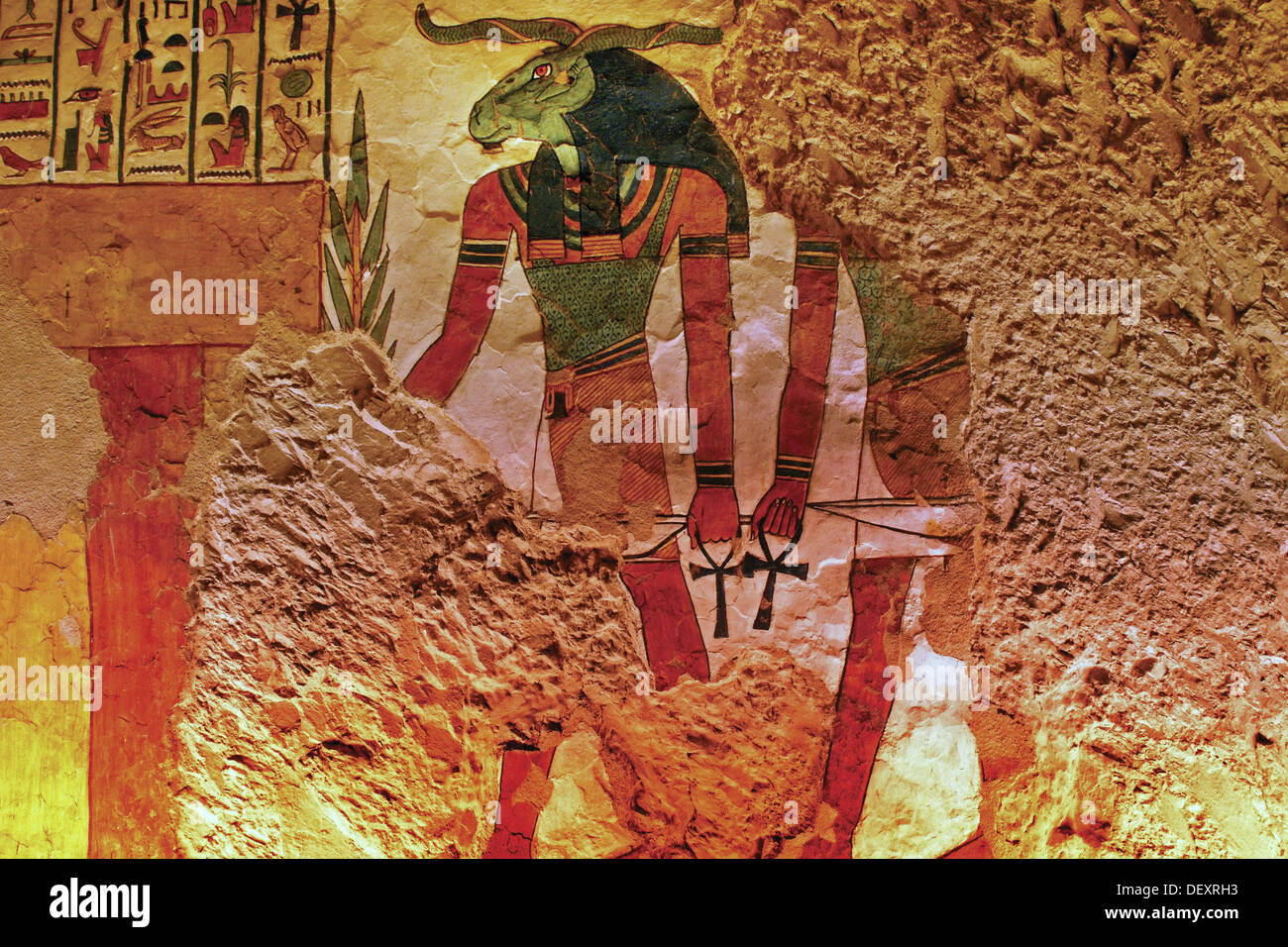 Tomb of nefertari painting Fotos und Bildmaterial in hoher Auflösung