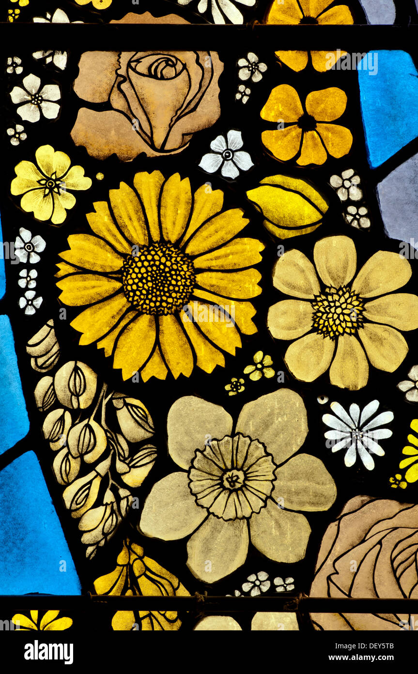 Glasmalerei Detail, St. James Church, Kington, Worcestershire, England, UK Stockfoto