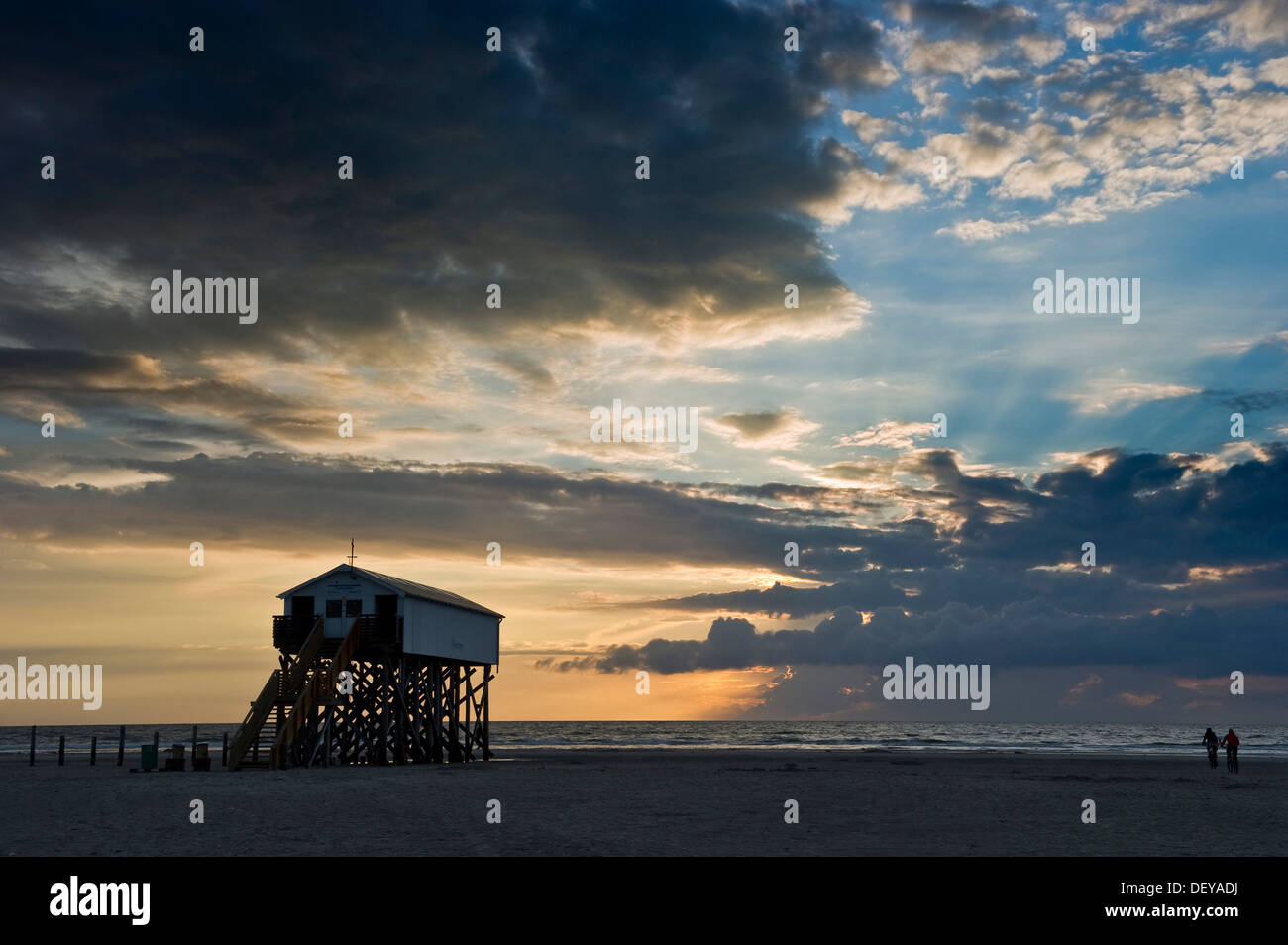 Strandhaus Auf Stelzen Stockfotos und -bilder Kaufen - Alamy