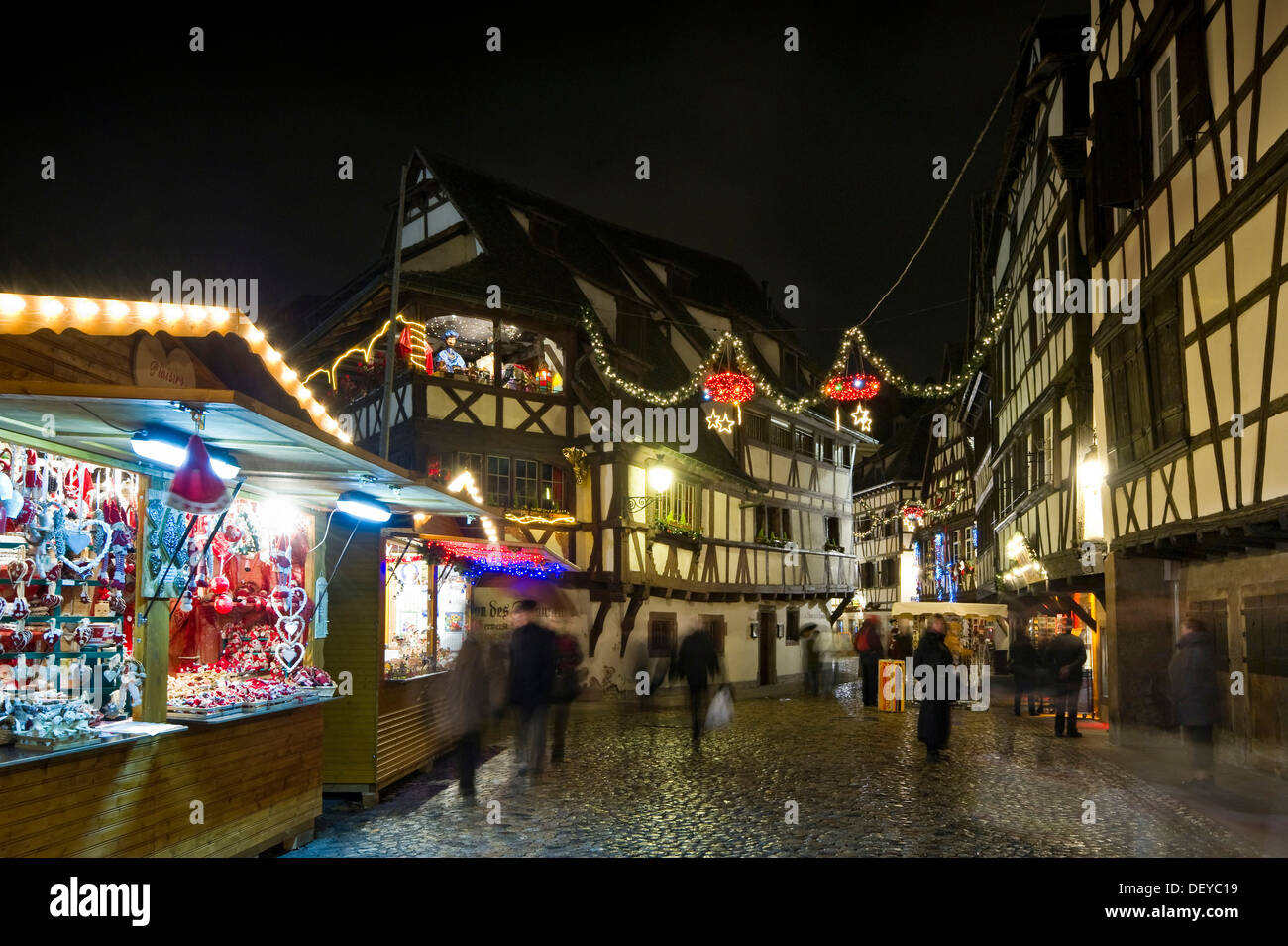Weihnachtsmarkt in Straßburg, Elsass, Frankreich, Europa Stockfoto