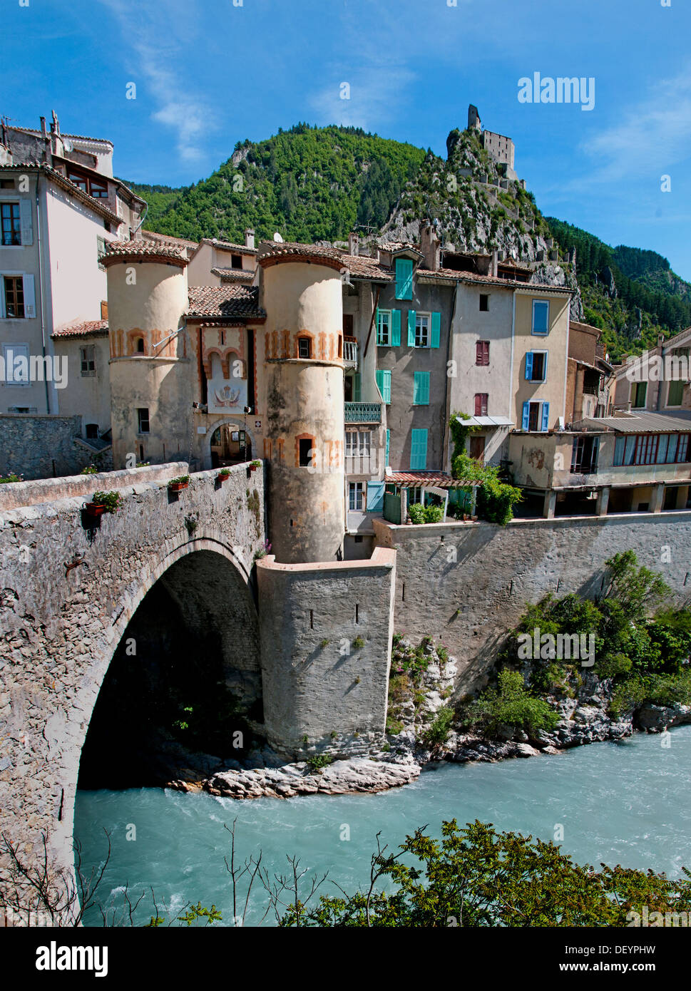 Mittelalterliche Stadt Entrevaux, gestärkt durch Vauban Frankreich Alpes de Haute Provence-Zitadelle Stockfoto