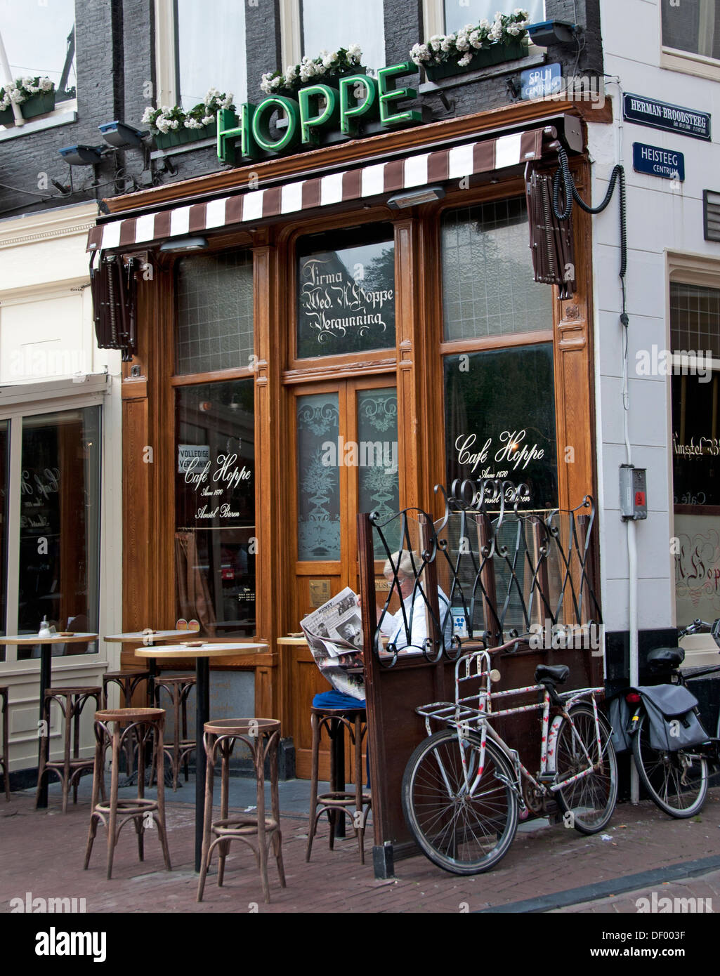 Hoppe Spui Amsterdam Cafe Old Amsterdam, Hauptstadt der Niederlande, Stockfoto