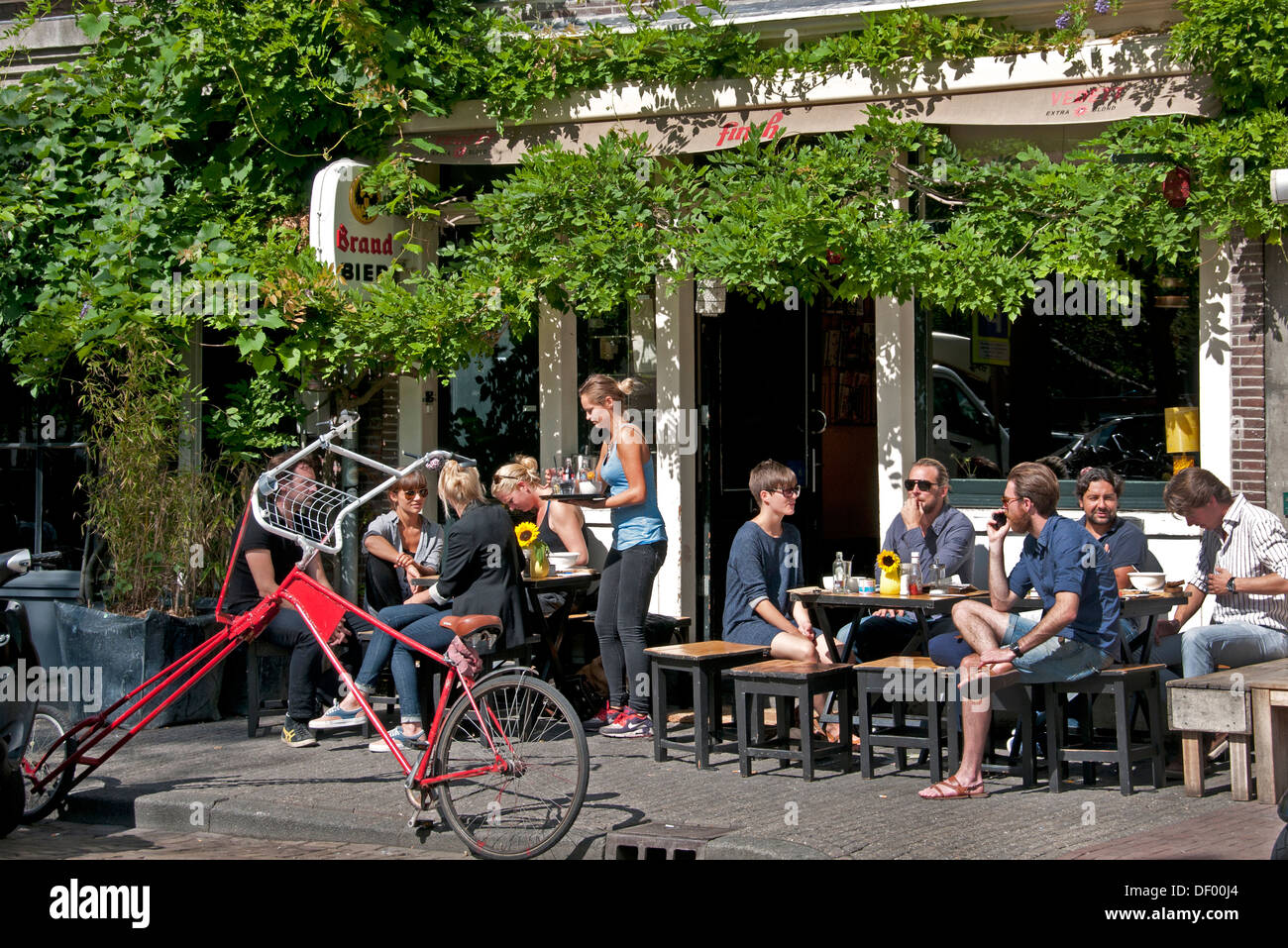 Noordermarkt Lindenstraat Jordaan Amsterdam Café bar Kneipe Niederlande Stockfoto