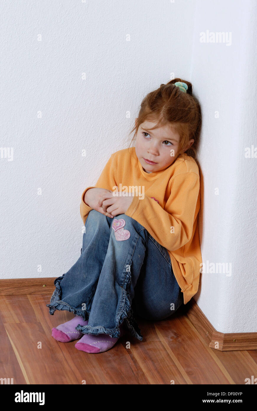 Kind, Mädchen, traurig, hartnäckig Stockfoto