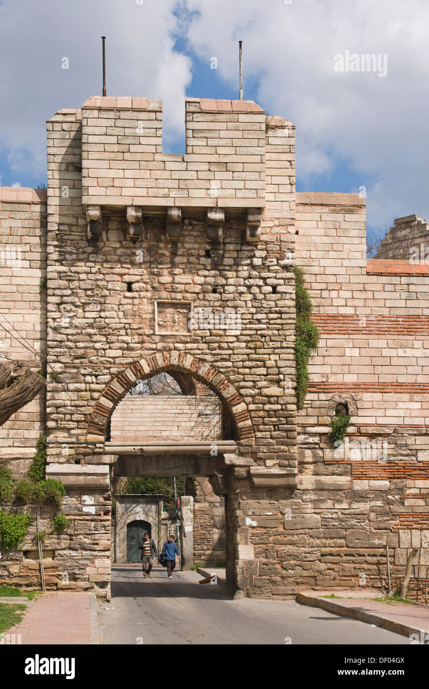 Tor an der Silivricapi Caddesi, Wände von Konstantinopolise, Istanbul, Türkei Stockfoto