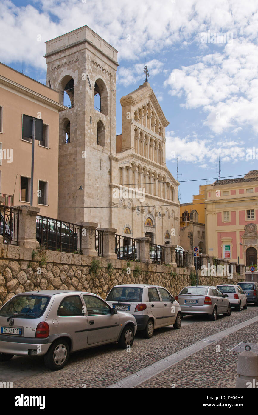Piazza Palazzo mit der Cattedrale di Santa Maria di Castello, Altstadt, Cagliari, Sardinien, Italien, Europa Stockfoto