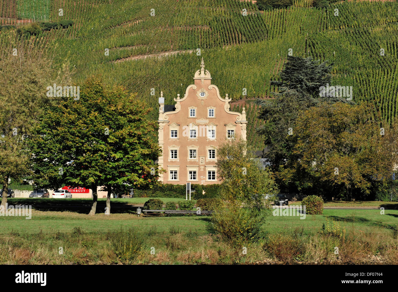 Moenchhof Gebäude in Uerzig, Mosel Wein Region, Rheinland-Pfalz Stockfoto