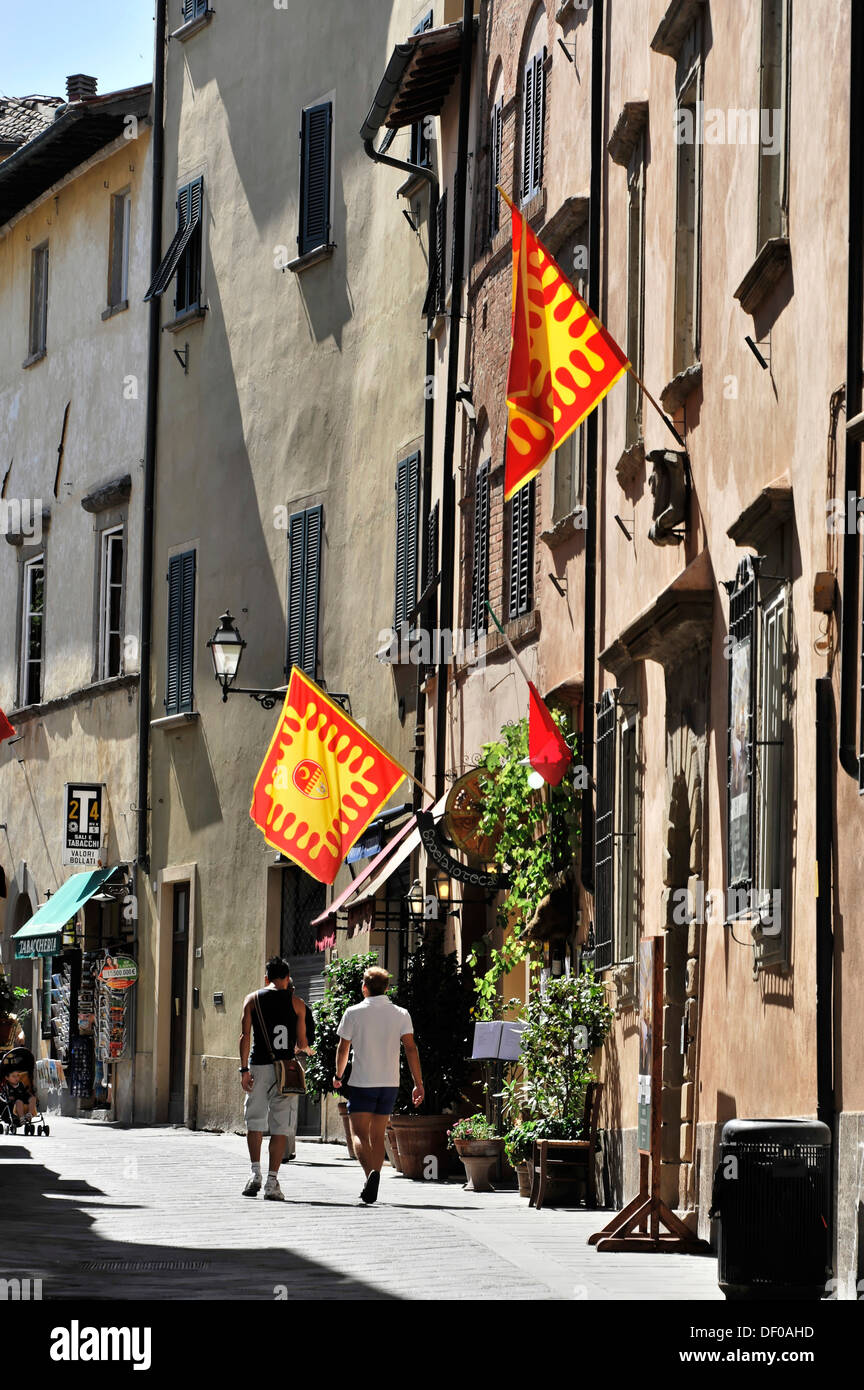 Via Gramsci, einer Straße im Zentrum historischen Stadt, Volterra, Toskana, Italien, Europa Stockfoto