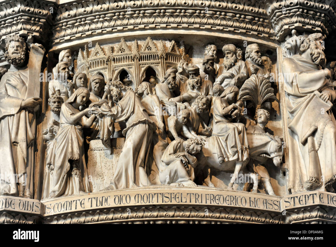 Marmorkanzel von Giovanni Pisano, Detail, Cattedrale di Santa Maria Assunta Dom, UNESCO-Weltkulturerbe Stockfoto