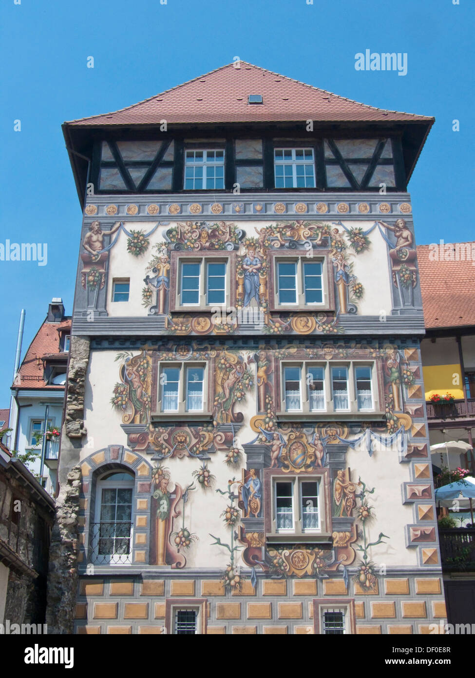 Wohnturm Zum Goldenen Loewen, gebaut im Jahre 1450, eines der ältesten Häuser in Konstanz, Constance, Baden-Württemberg Stockfoto