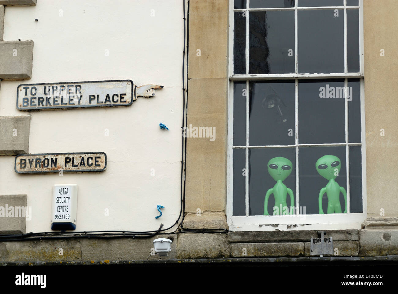 Alien Sie-Puppen, Bristol, England, Somerset, Vereinigtes Königreich, Europa Stockfoto