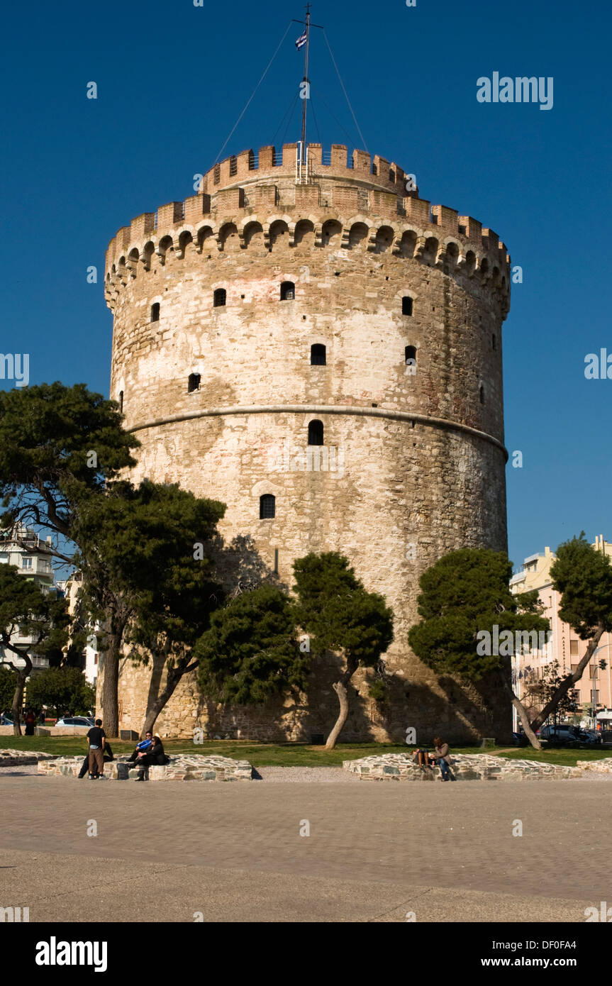 Europa, Griechenland, Thessaloniki, weißer Turm, 15. Jahrhundert, bekannt als Tower of Blood im 18. Jahrhundert als Gefängnis Stockfoto