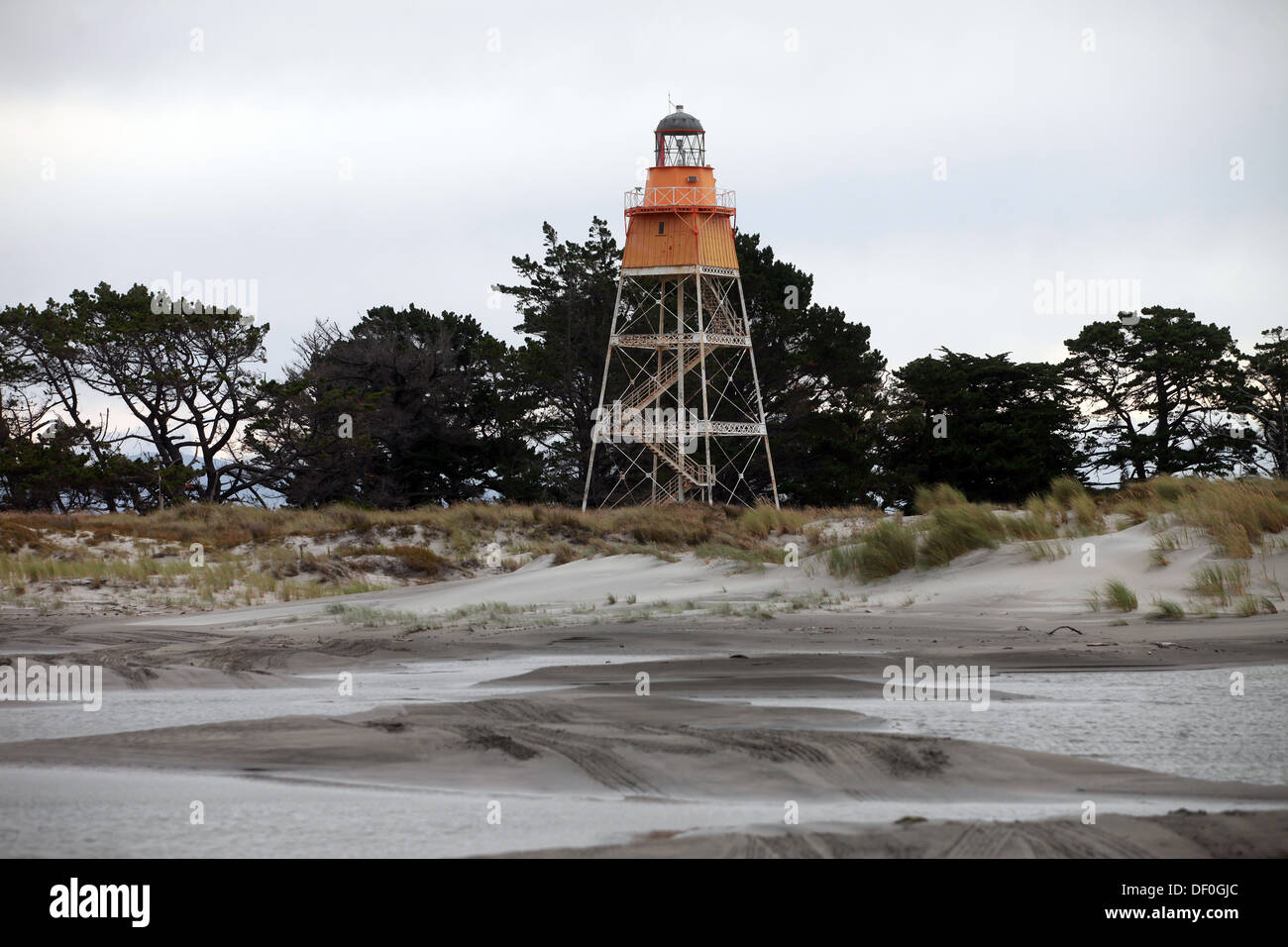 Der Leuchtturm am Ende der Farewell Spit, Golden Bay, Neuseeland Stockfoto