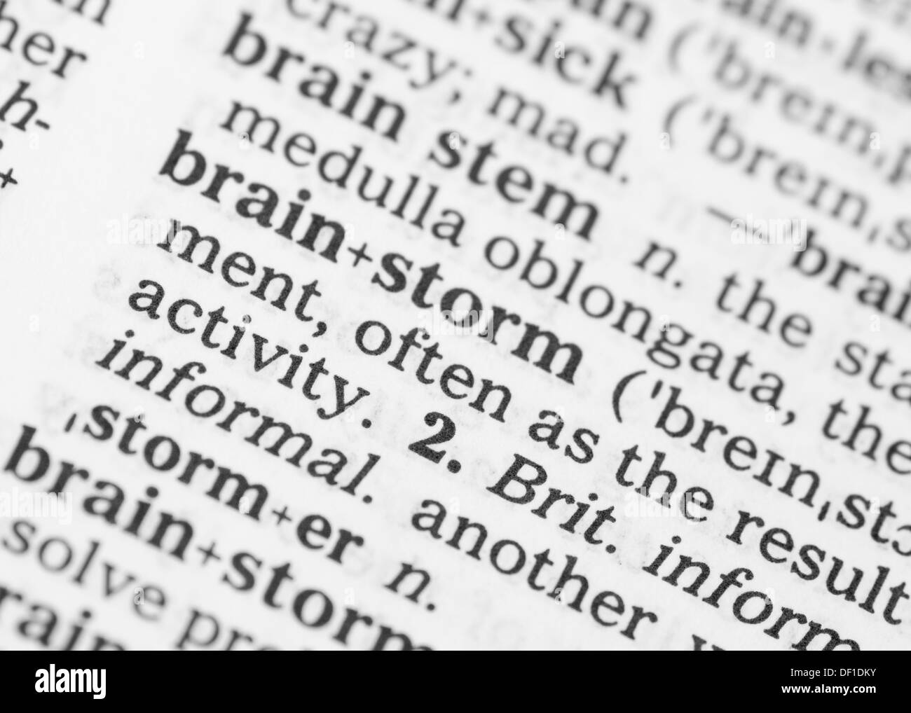 Makro-Bild der Wörterbuch-Definition des Wortes Brainstorming Stockfoto