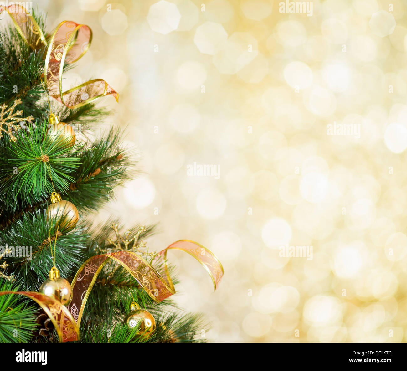 Golden Christmas Tree Hintergrund Stockfoto