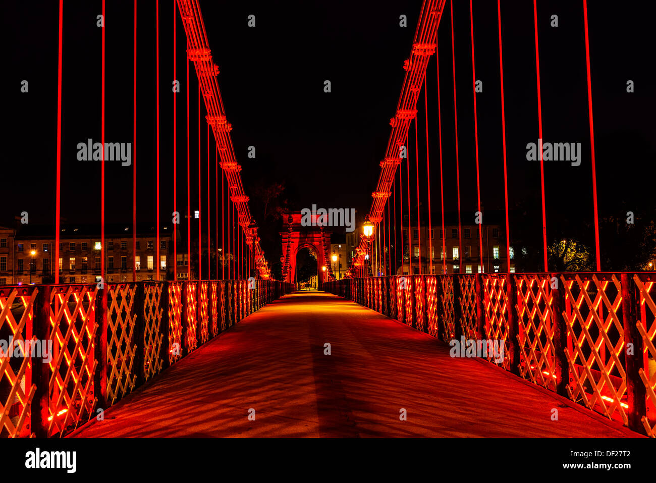 Hängebrücke bei Nacht, River Clyde, Glasgow, Schottland Stockfoto