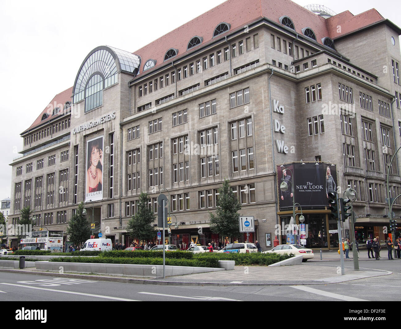 Kaufhaus Des Westens Stockfotos und -bilder Kaufen - Alamy