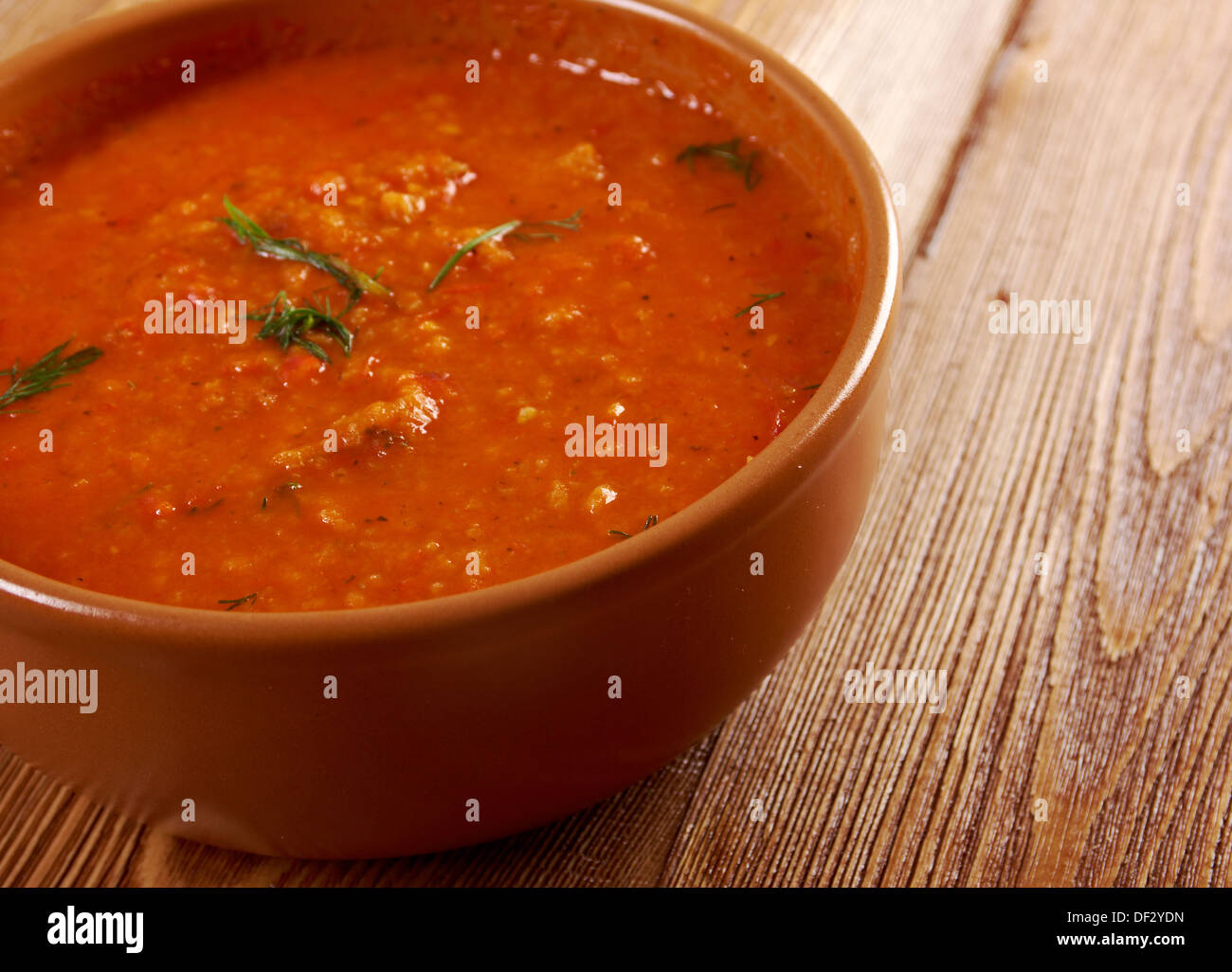 Italienische Tomatensuppe oder Pappa al Pomodoro, Farm-Stil Stockfoto