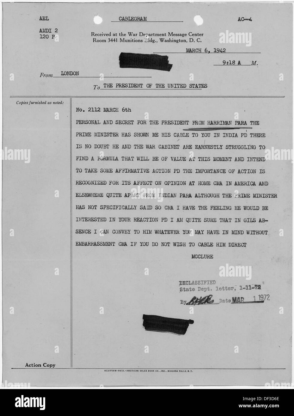Averell Harriman, ein prominenter Diplomat und Politiker, korrespondierte im 20. Jahrhundert mit Präsident Franklin D. Roosevelt. Ihre Beziehungen trugen zu Schlüsselentscheidungen während des Krieges und zur politischen Strategie bei. Stockfoto