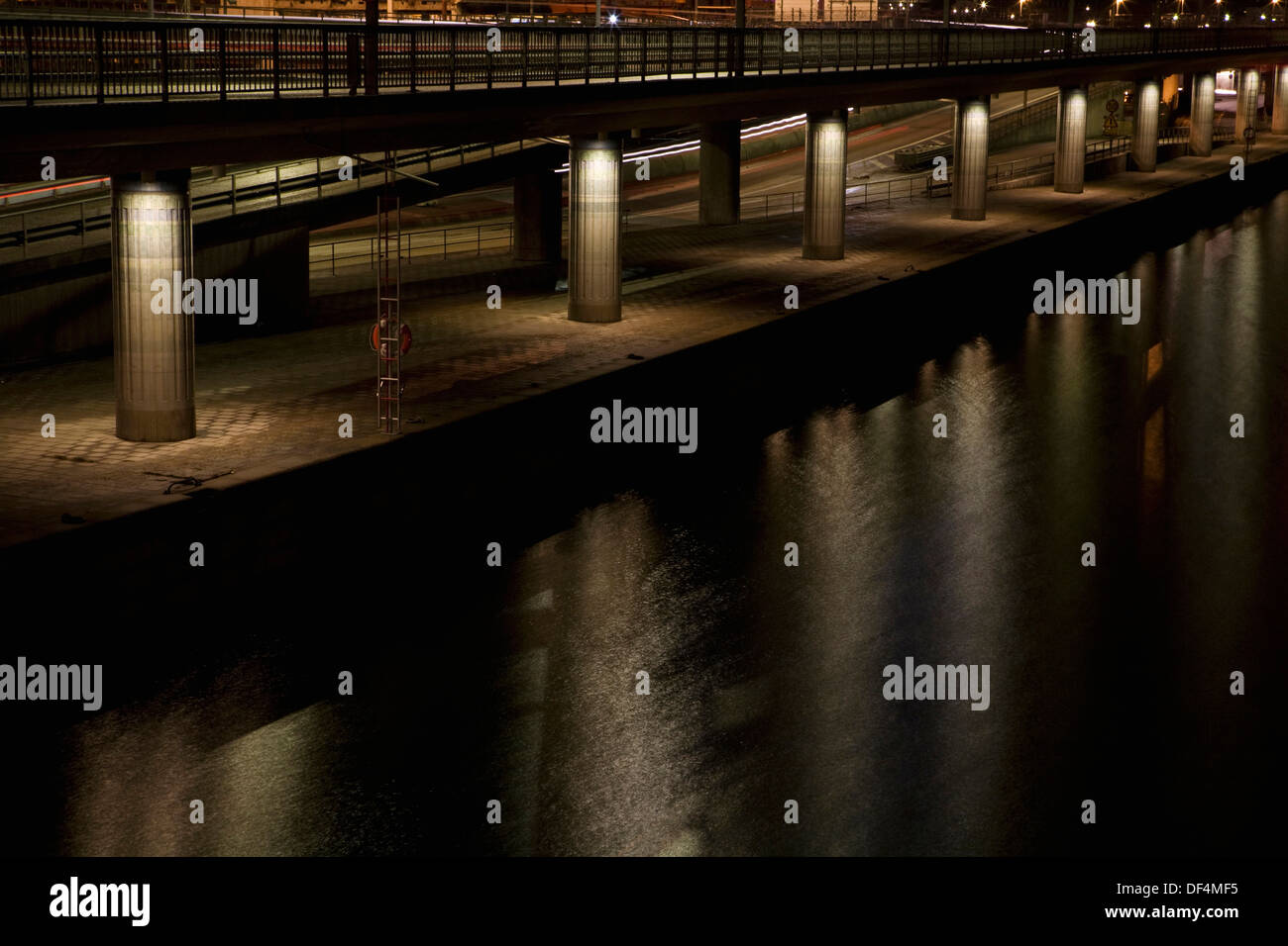 Leere Waterfront in der Nacht, Stockholm, Schweden Stockfoto