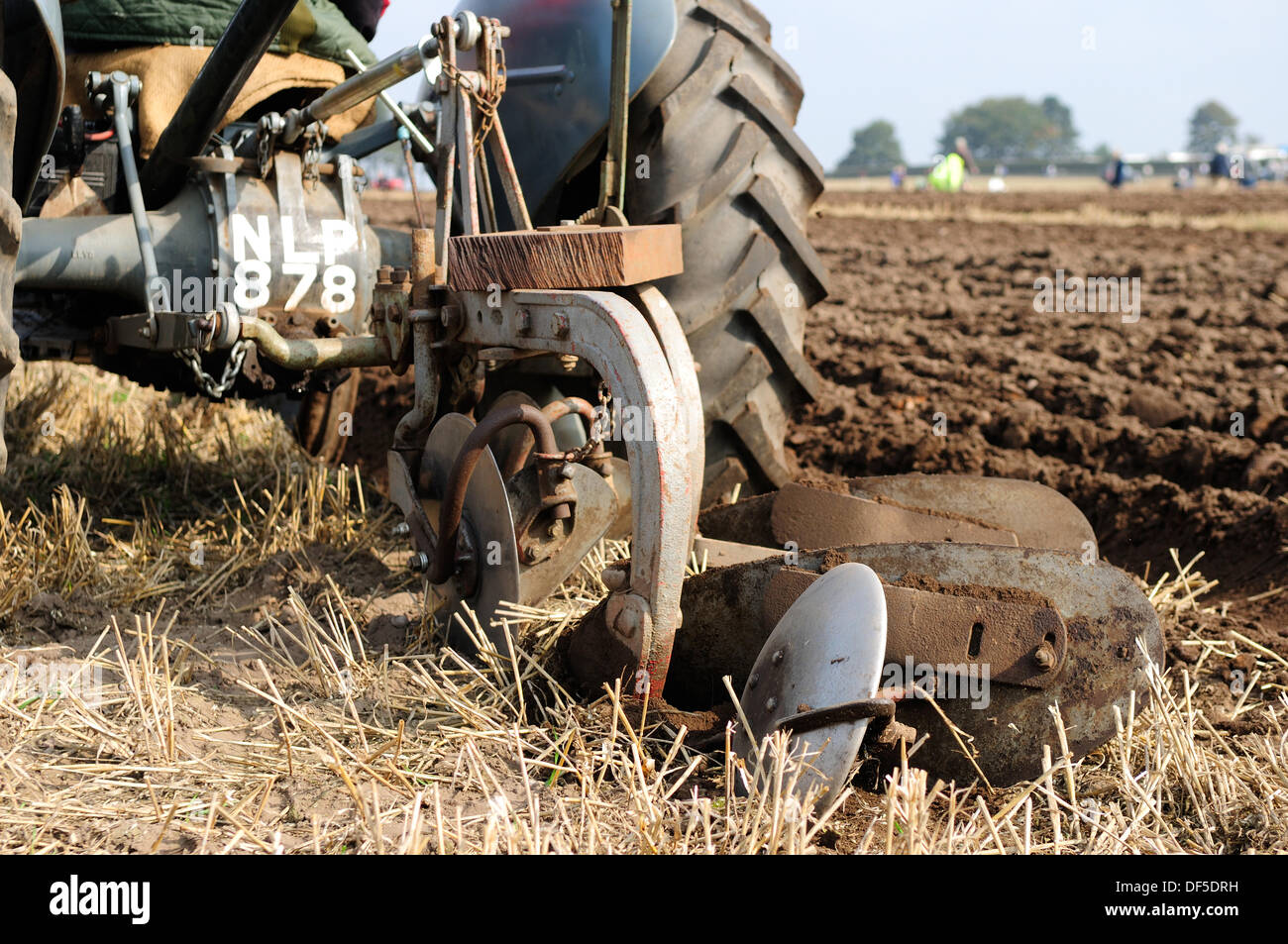 Ravenshead, Notts, UK.28th September 2013.die Annaul Agricultural eines Tages zeigen eröffnet heute bei Ravenshead, Featuring Pflügen Match, Pferd, Vieh, Blumen und Gemüse. Alle unter schönen blauen Himmel und warme herbstlichen Wetter. Bildnachweis: Ian Francis/Alamy Live-Nachrichten Stockfoto