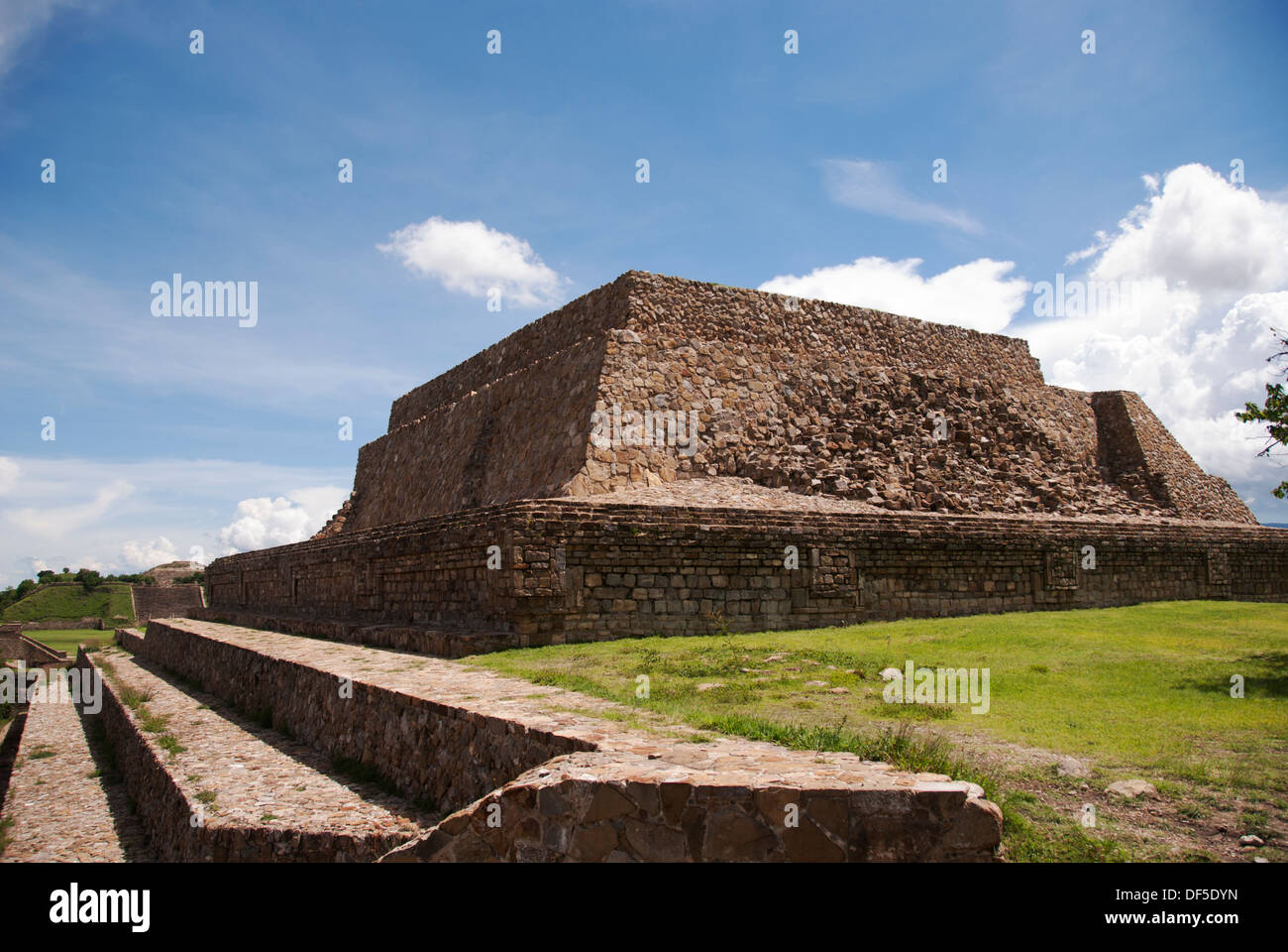 Monte Alban - die Ruinen der Zapoteken-Zivilisation in Oaxaca, Mexiko Stockfoto