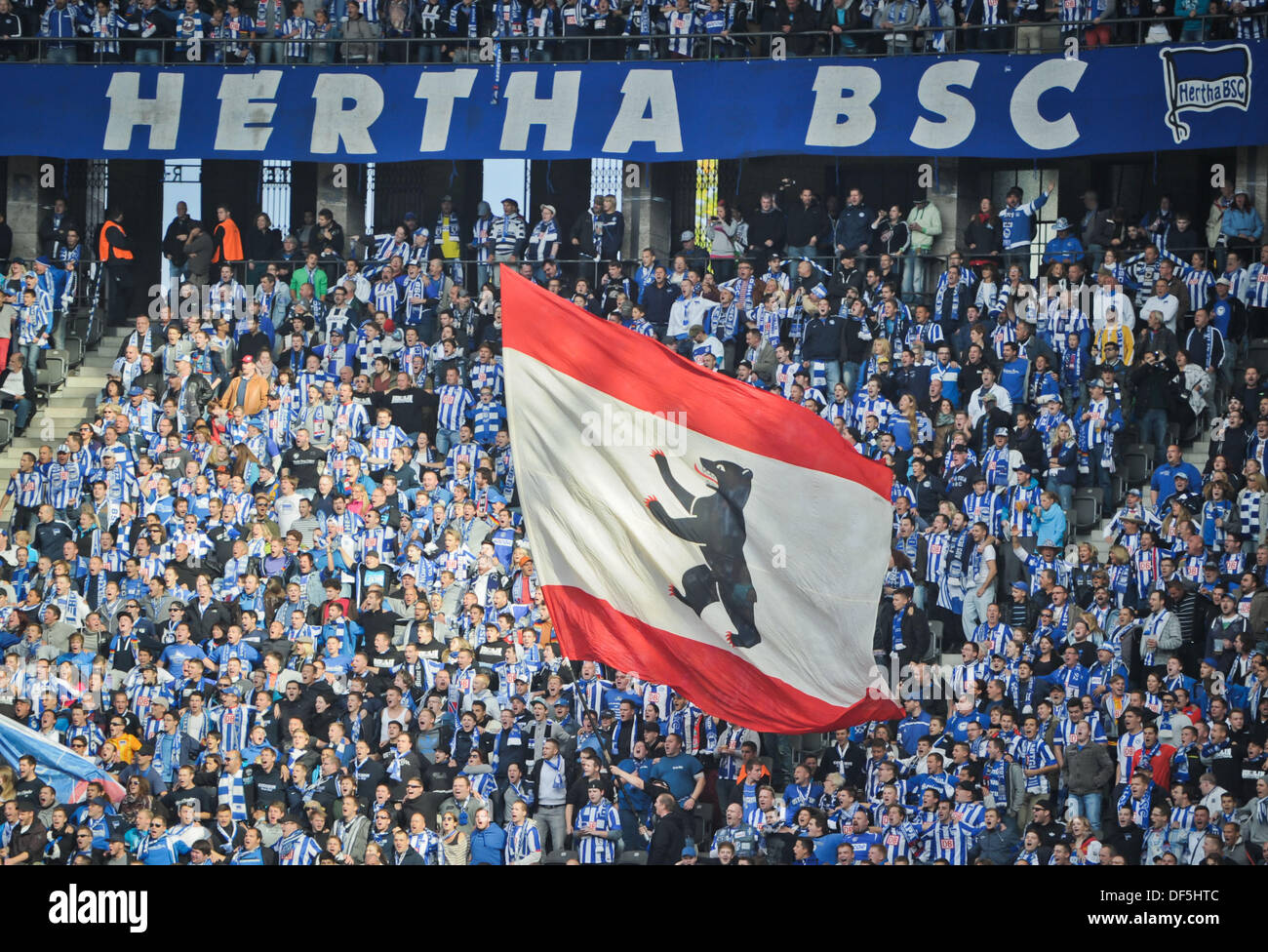 Erstes Heimspiel Euphorie! So Feiern Hertha Bsc Fans Das Bundesliga Duell Gegen Karlsruhe! - bfqe3pa
