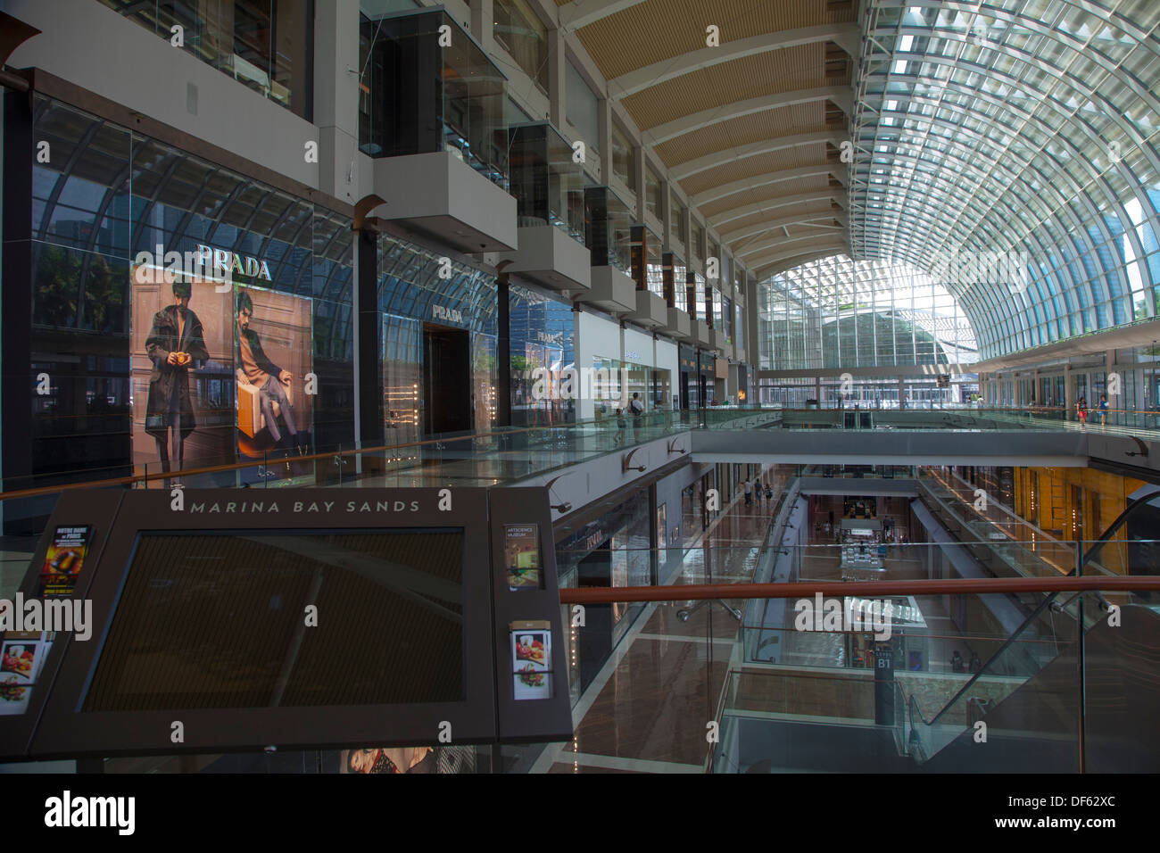 Ngurah Rai Flughafen Flügel Denpasar Bali Indonesien neue Flügel Bau Website moderne traditionelle Stadt touristischen Verkehr Marke Asien Stockfoto