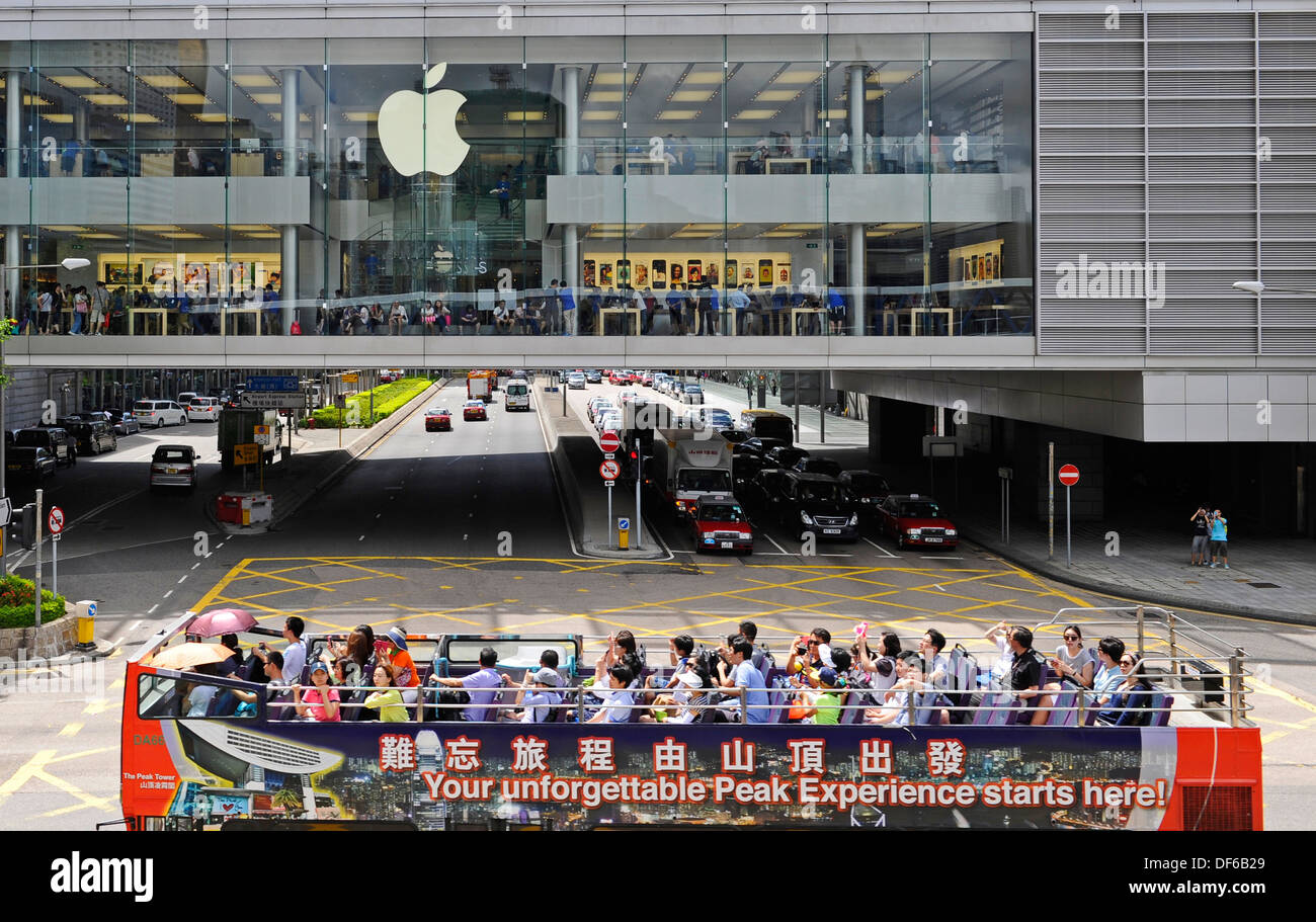 Im Apple Store in der Wirtschaft von Hong Kong. Stockfoto