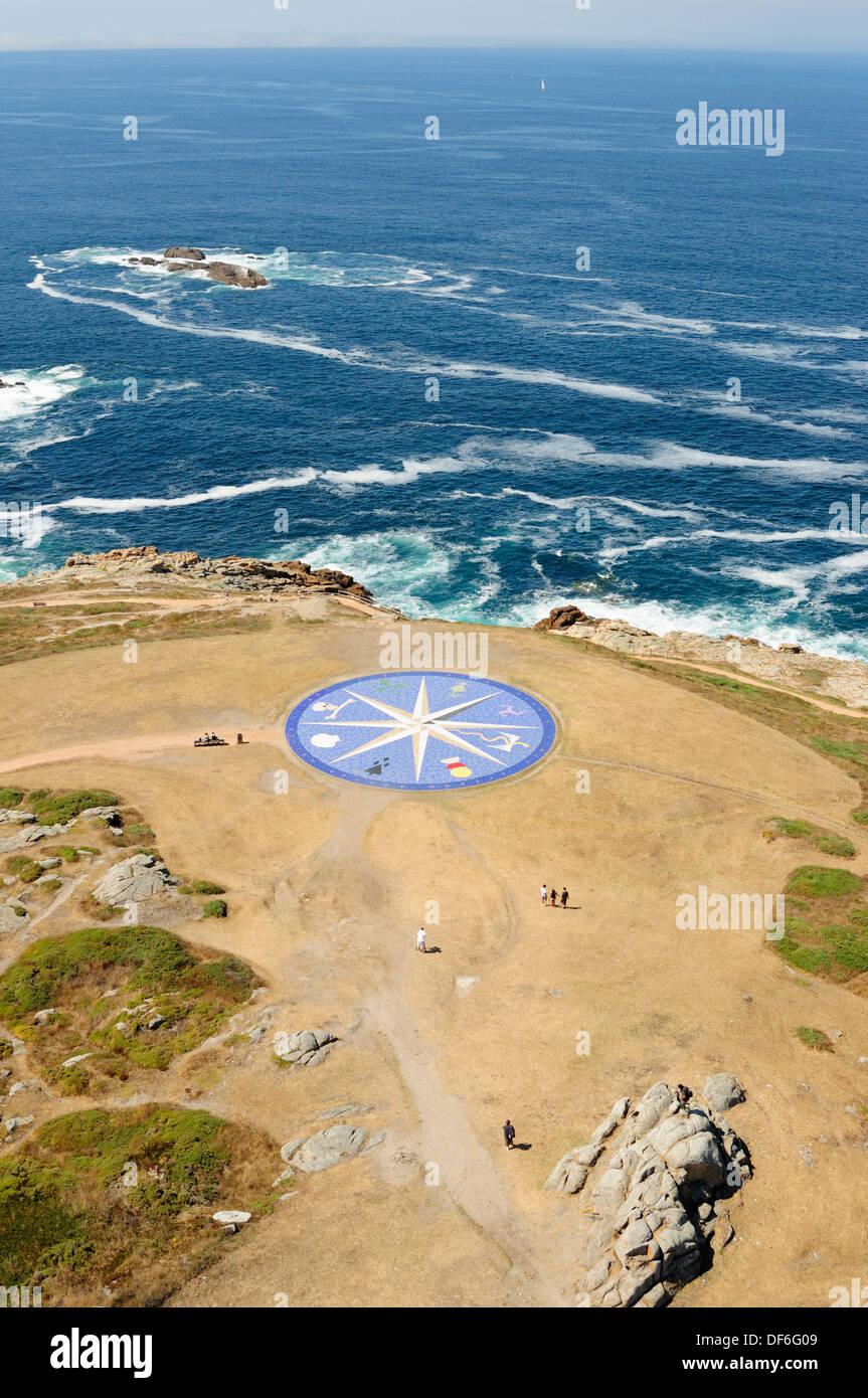 Die Windrose neben dem Torre de Hercules Leuchtturm. A Coruña, Galicien, Spanien Stockfoto