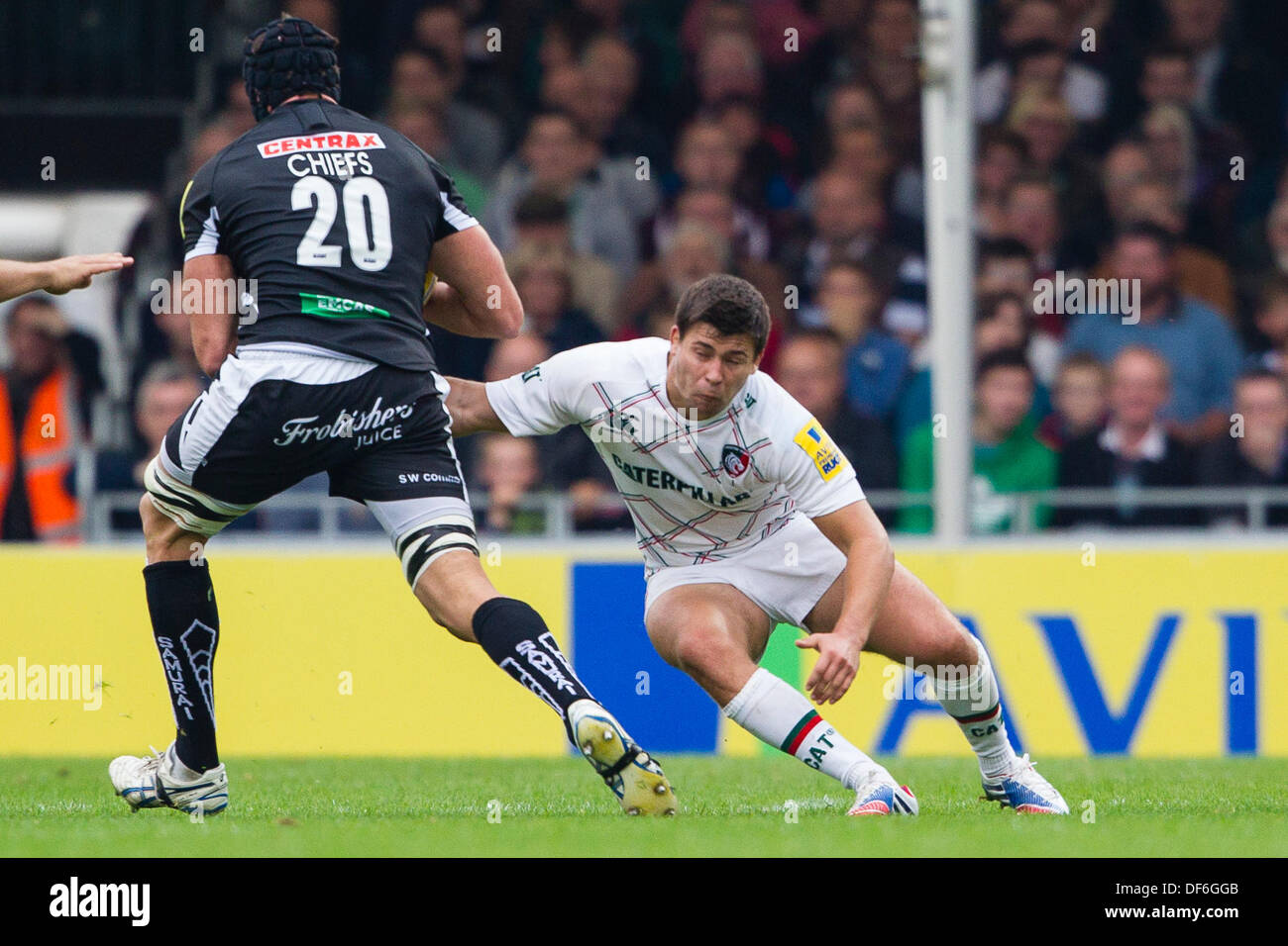 Exeter, UK. 29. September 2013.  Leicesters Ben Youngs versucht ein zu bekämpfen. Aktion während der Aviva Premiership Runde 4-Partie zwischen Exeter Chiefs und Leicester Tigers spielte in Sandy Park, Exeter Stockfoto