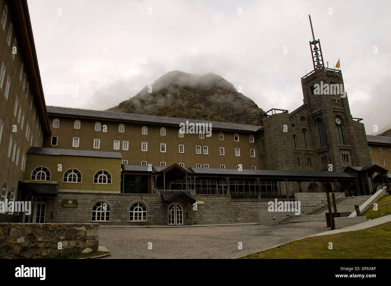 Europa, Spanien, Katalonien, Girona, Kirche von Vall de Nuria, Stockfoto