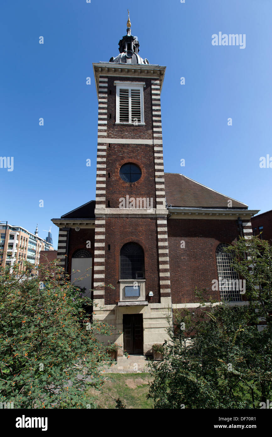 Die Kirche von St. Benet Paul's Wharf ein Christopher Wren building, London, England, UK. Stockfoto