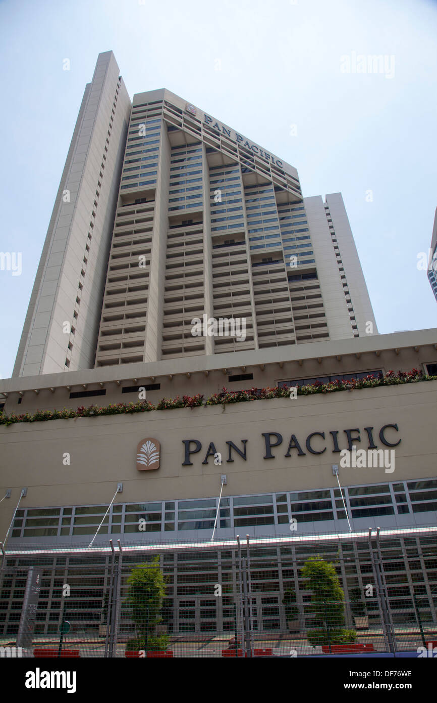 Hotel Hochhaus Pan Pacific Singapore Asien moderner Architektur zeitgenössische hohen Hochhäusern strukturieren Verkehr Kran ci Stockfoto