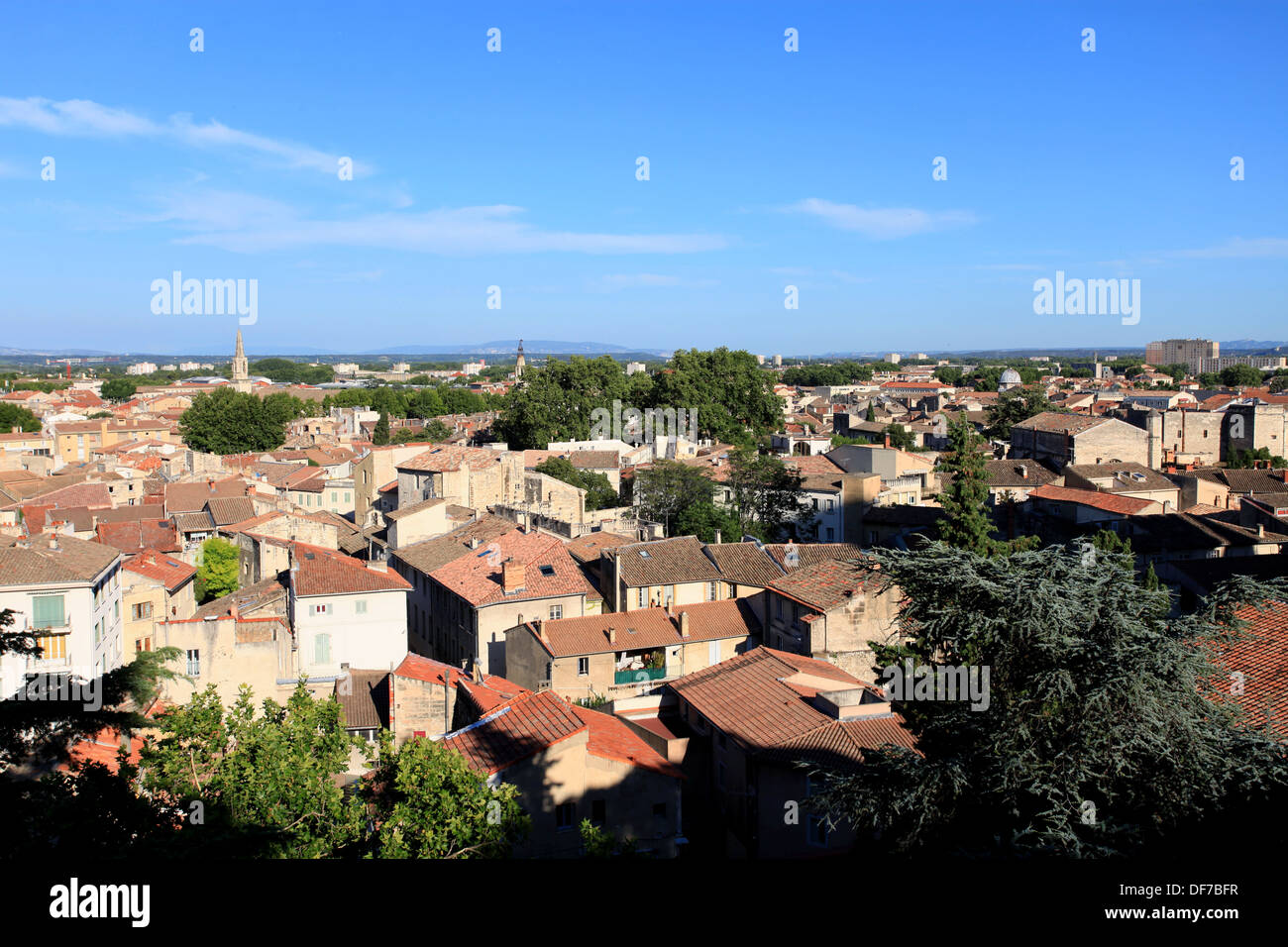Ansicht von oben über die Stadt Avignon. Stockfoto