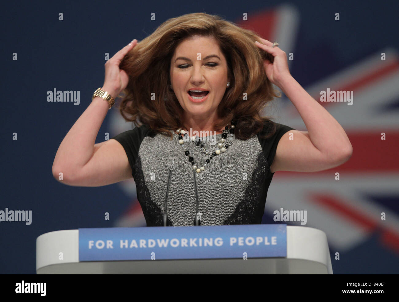 KAREN BRADY stellvertretender Vorsitzender der WEST HAM Einheit 30. September 2013 MANCHESTER Stadtzentrum von MANCHESTER ENGLAND Stockfoto