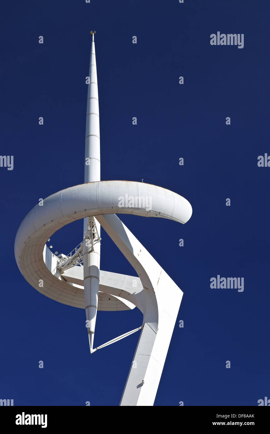 Cataluna, Barcelona, Spanien, Santa Eulalia, Sants Montjuic, Anzeigen von Telefonica TV Olympiaturm entworfen von dem Architekten Stockfoto